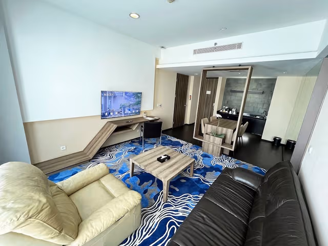 Junior Suite, 1 King Bed