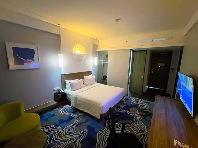 Premier Room, 1 King Bed