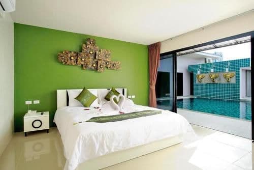 Three-Bedroom Penthouse with Pool