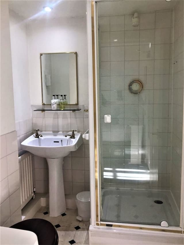 Deluxe Single Room, Ensuite