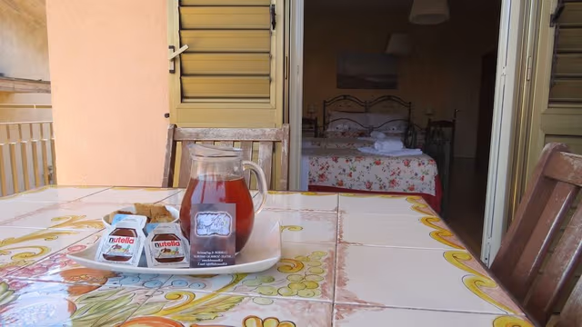 Quadruple Room (Red)