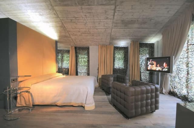 Suite with View