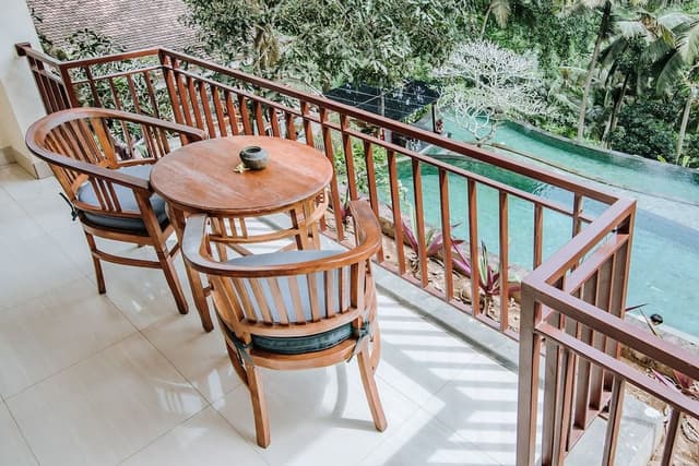 Valley Suite with Balcony