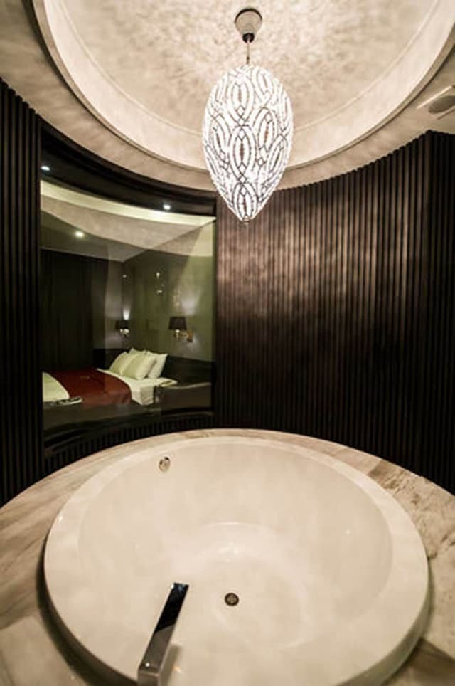 Premier Room