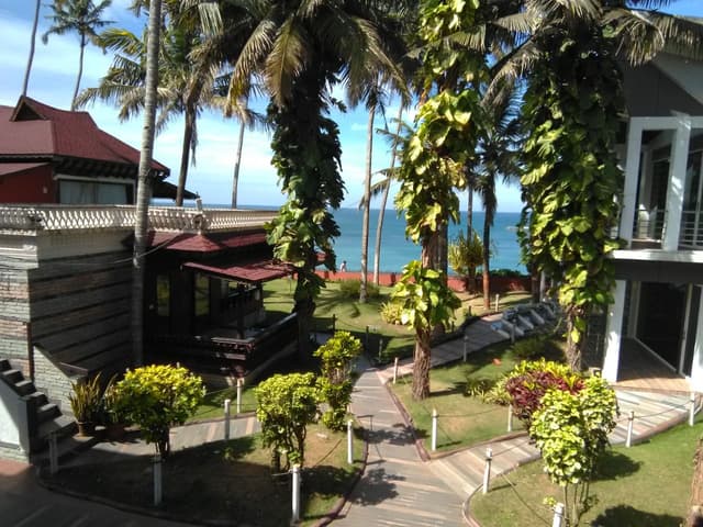 Standard AC Partial Sea View