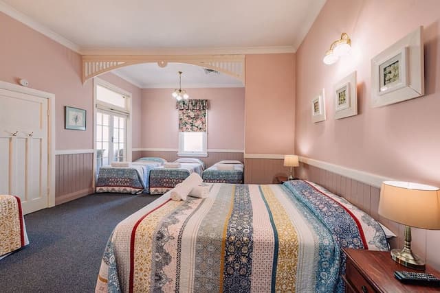 Two Bedrooms Apartment (Spa Bath)