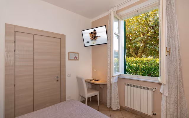 Double Room, Ground Floor (Small)