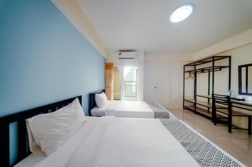Premier Twin Room