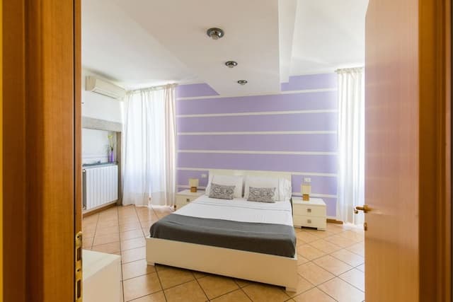 Apartment, Balcony