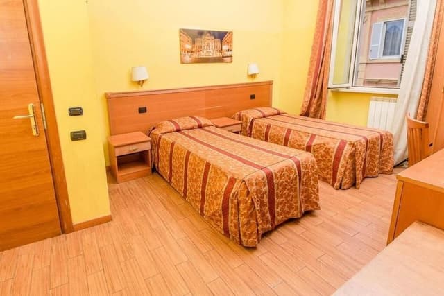 Triple Room, Ensuite