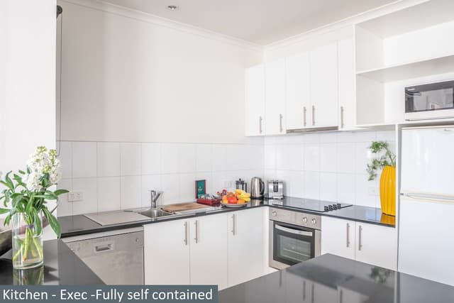 Executive Two Bedroom (1 King, 2 Single)