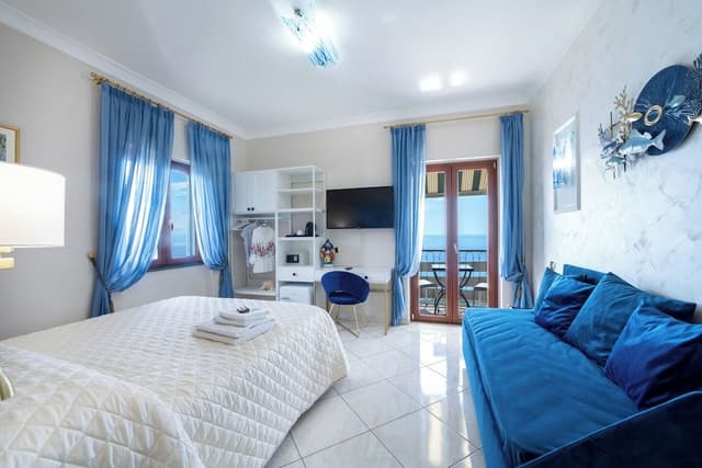 Superior Triple Room, Sea View
