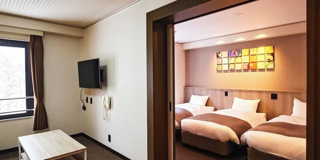 Deluxe Family Room