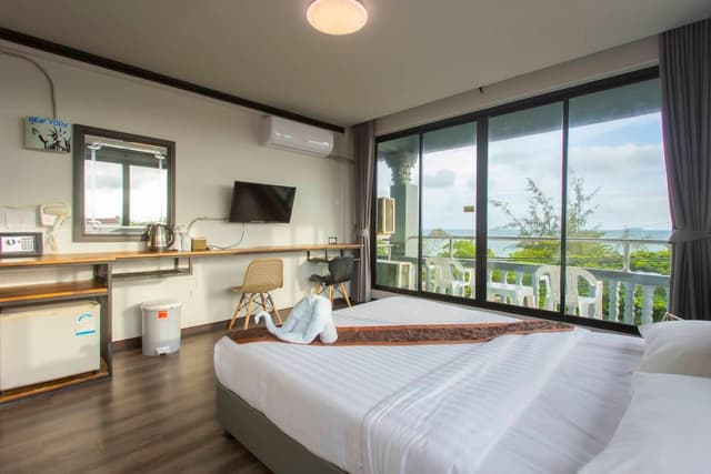 Superior Sea View Room with Balcony