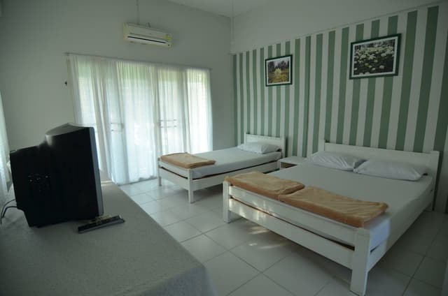 Triple Room with Balcony