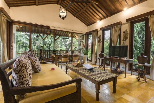 Executive Villa, 2 Bedrooms, Kitchenette, Pool View