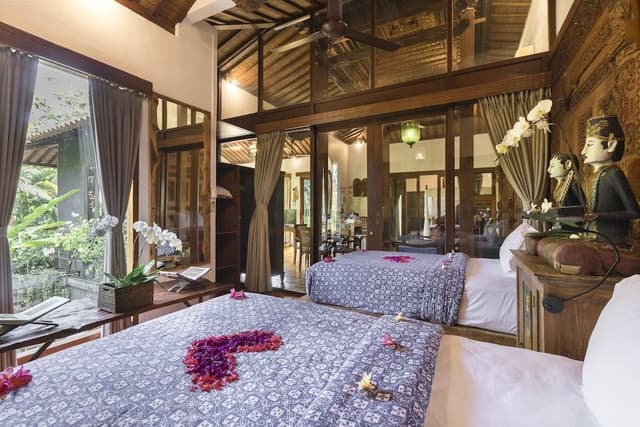 Executive Villa, 2 Bedrooms, Kitchenette, Pool View