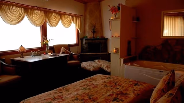 Deluxe Bungalow