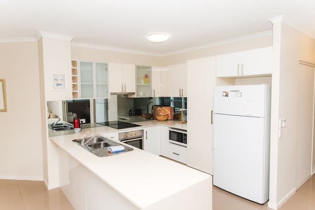 2 Bedroom - Air-Con- Garden views