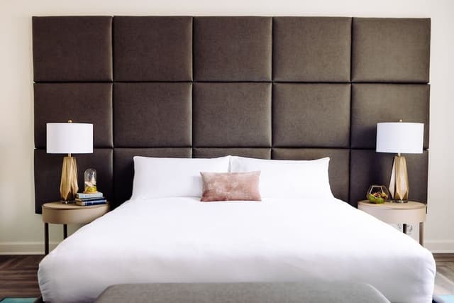 Deluxe Room, 1 King Bed