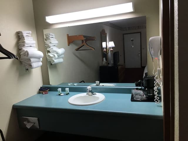 Classic Single Room, 1 King Bed