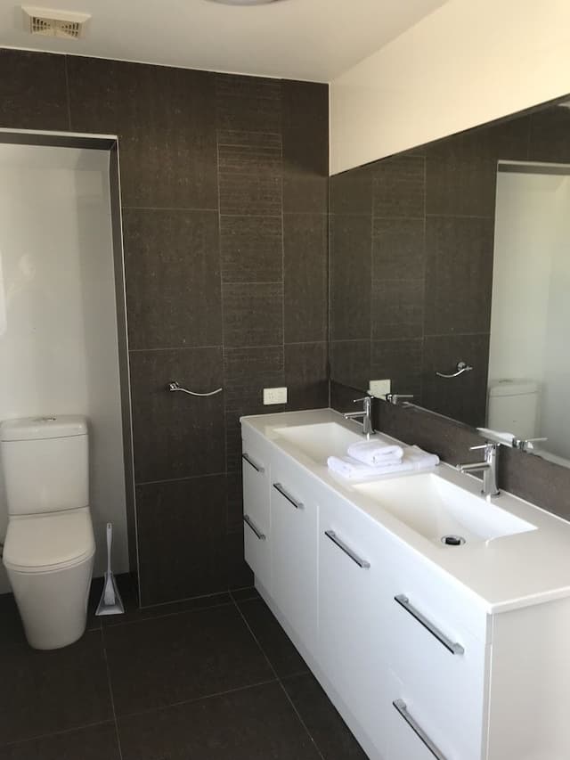 Three Bedroom Apartment Beachfront