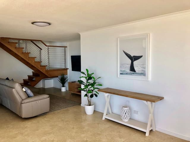 Three Bedroom Apartment Beachfront