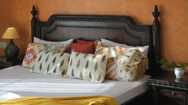 Royal Studio, 1 Bedroom, Kitchen, Corner