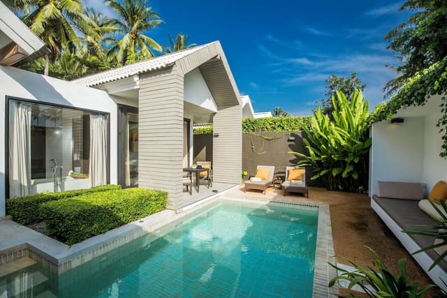 Deluxe Pool Villa