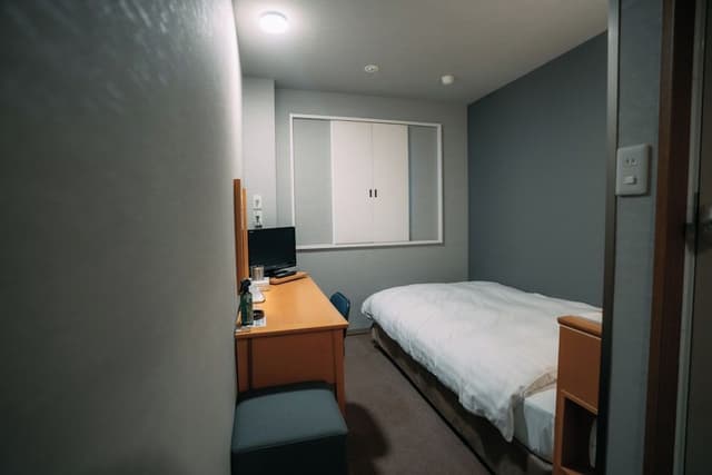 Semi-Double Room, Non Smoking
