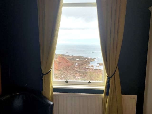 Standard Single Room, 1 Twin Bed, Ensuite, Sea View