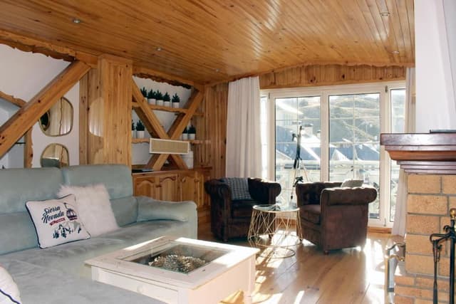 Superior Duplex Apartment (10 Adults)