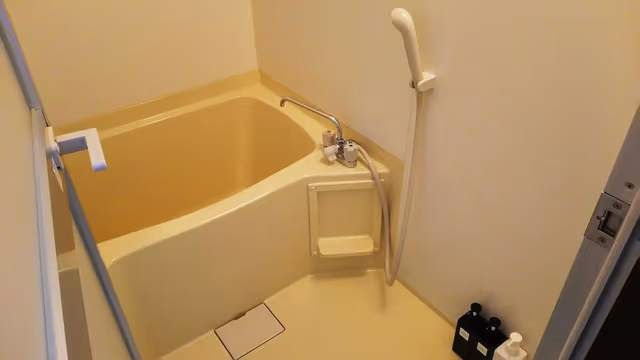 Japanese style Twin room with prive Bathroom