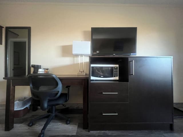 Standard Single Room, 1 Queen Bed, Non Smoking