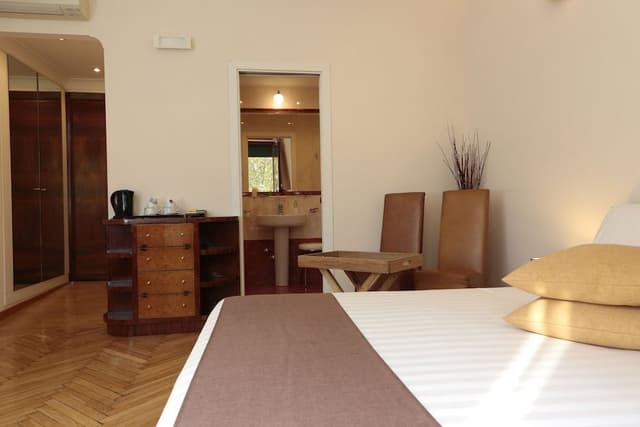 Comfort Triple Room