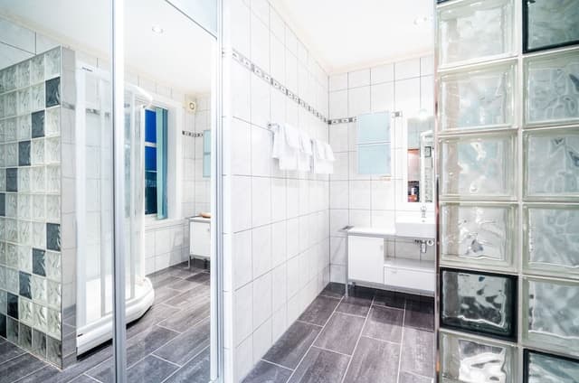 3 Bedroom Luxury Apartment