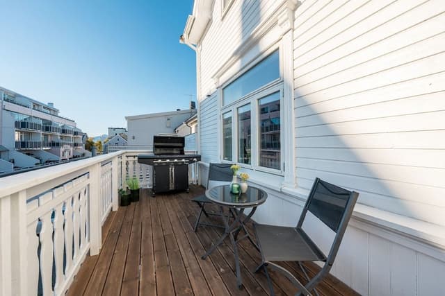3 Bedroom Luxury Apartment