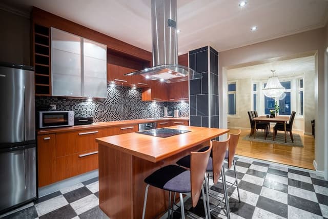 3 Bedroom Luxury Apartment