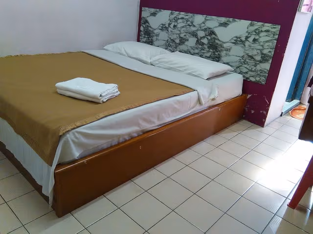 Standard Double Room, 1 Queen Bed