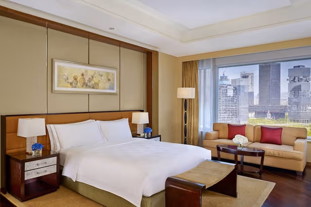 Deluxe Room, 1 King Bed