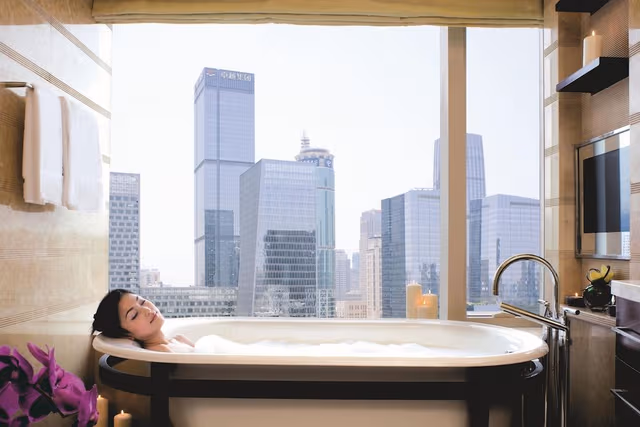 Deluxe Room, 1 King Bed