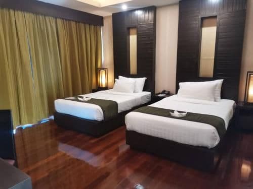 Deluxe Twin Bed