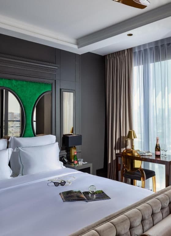 Executive Room