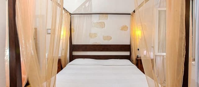 Classic Room, City View