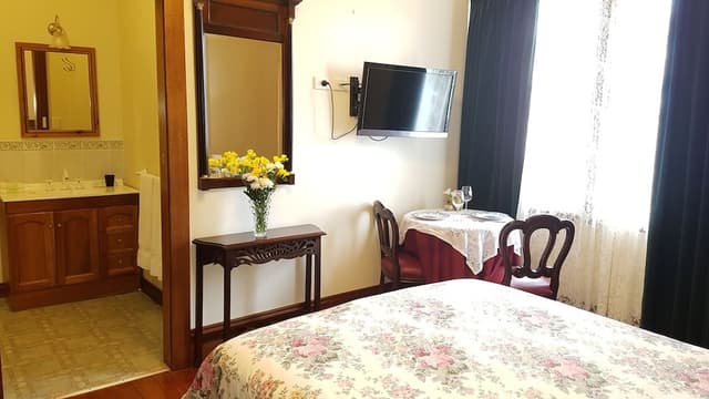 Standard Suite (Room 3)