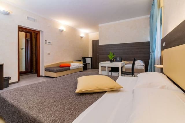 Single Room