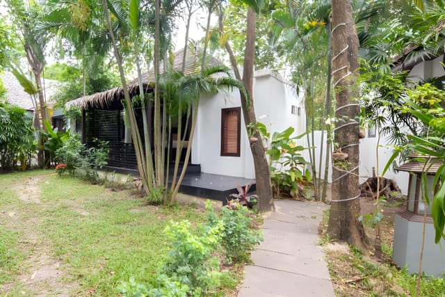 Garden Villa