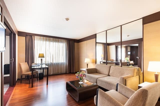 Suite Room
