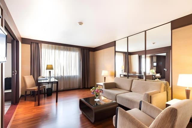 Suite Room