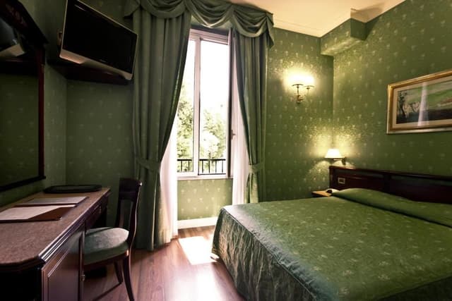 Small Double Economy Room